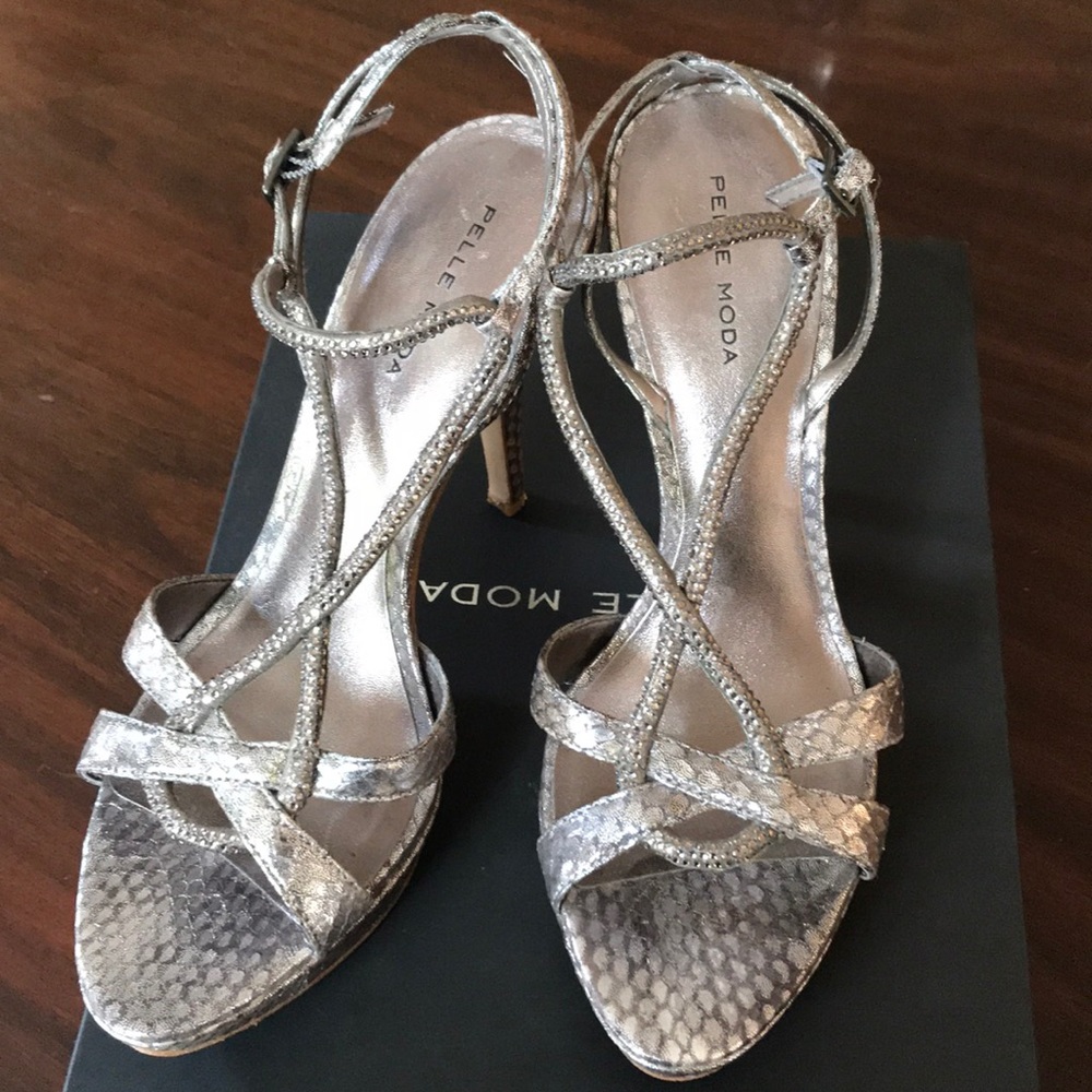 Pelle Moda Heels